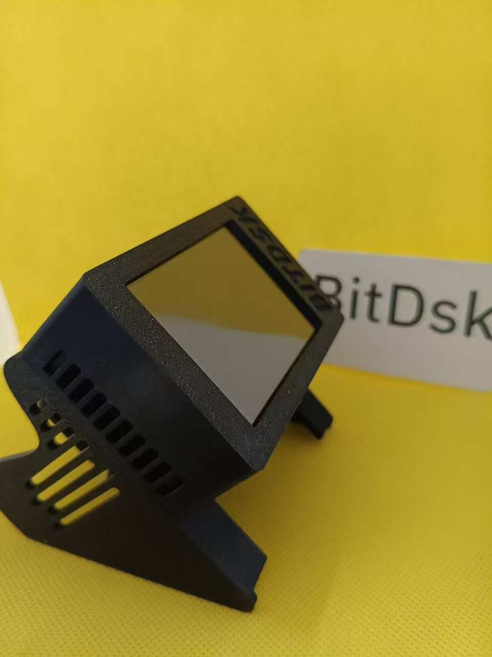 Bitdsk U2 Touch 1200GH/S | 2.8" Smart Standalone Bitcoin Miner - Image 7